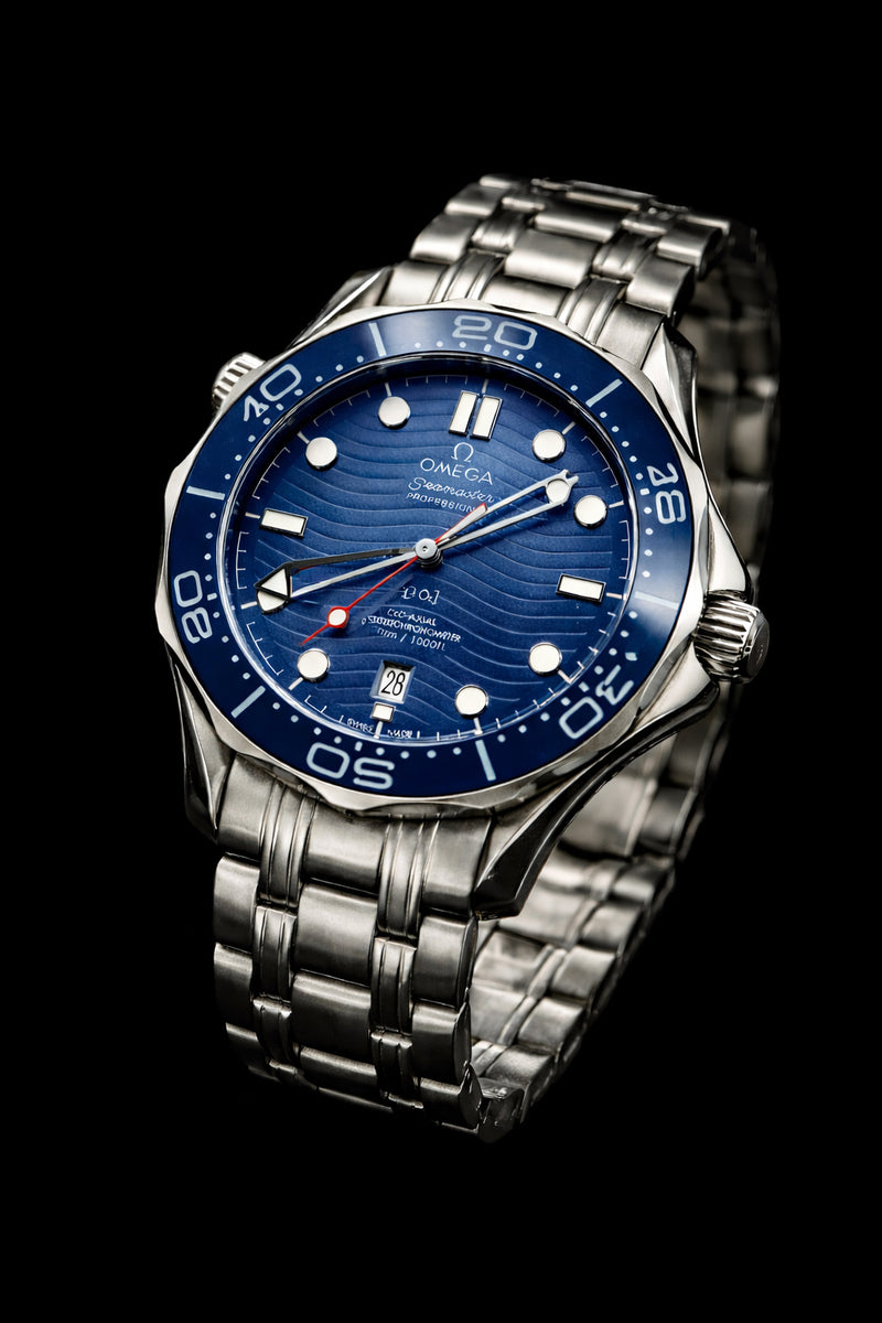 OMEGA Seamaster Diver 300M (BLUE DIAL)