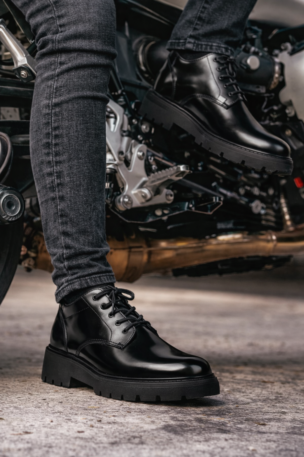 CHUNKY SOLE DERBY SHOES