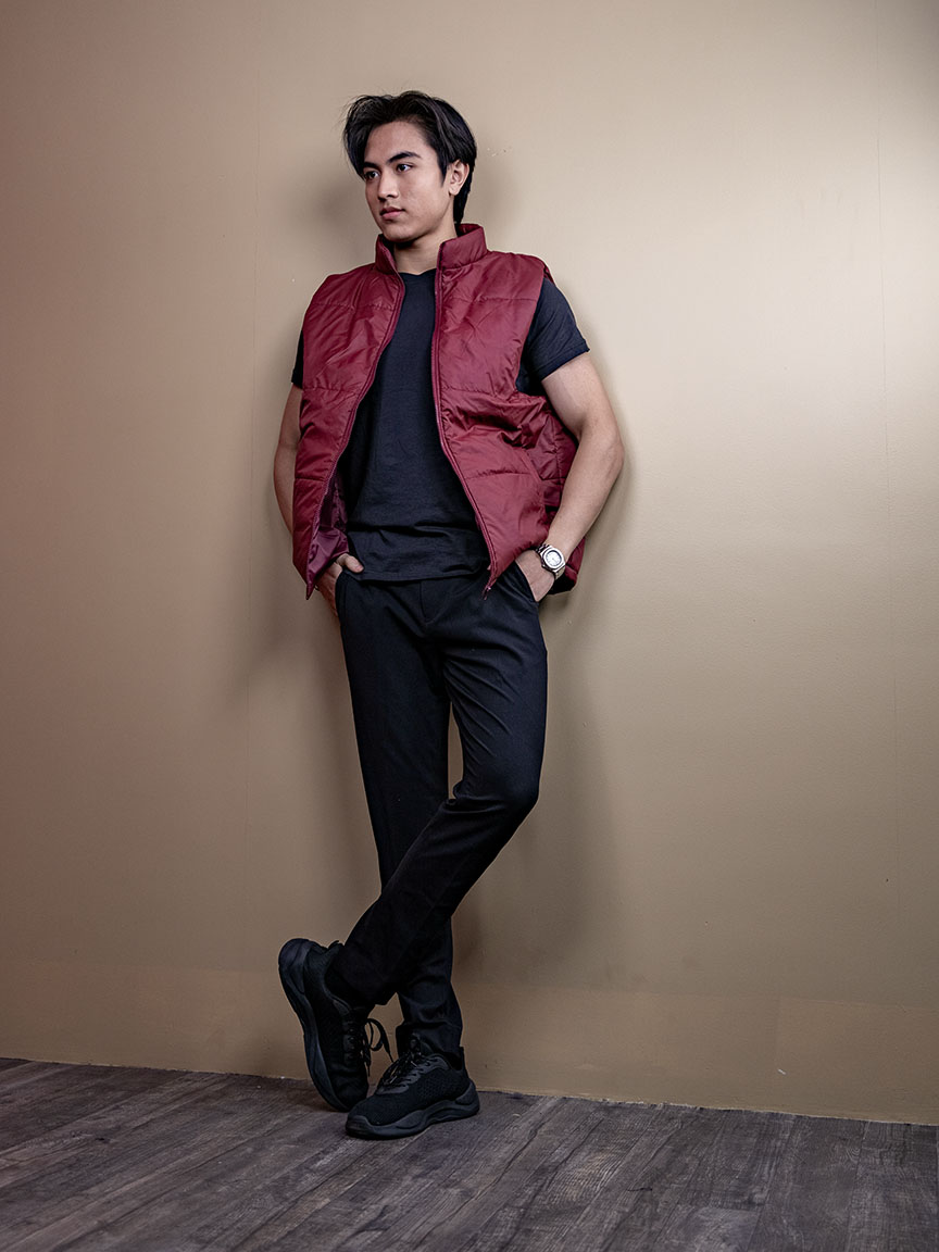 Universal half puffer jacket