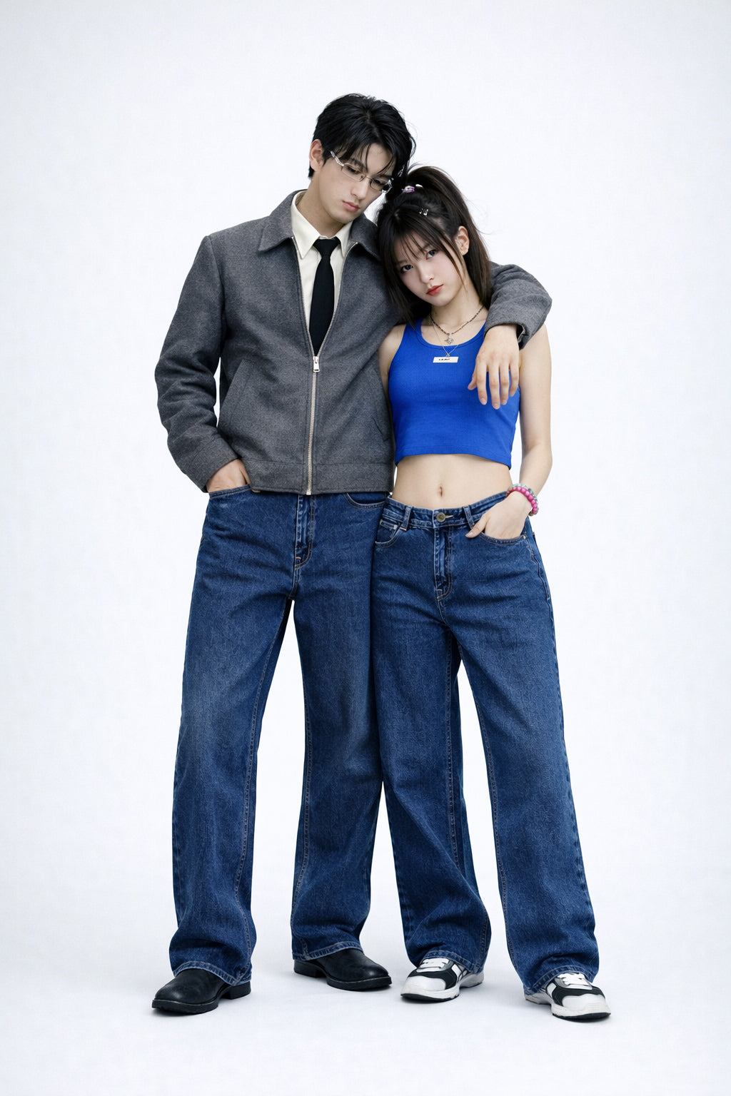 Levi’s straight fit mid Rise jeans